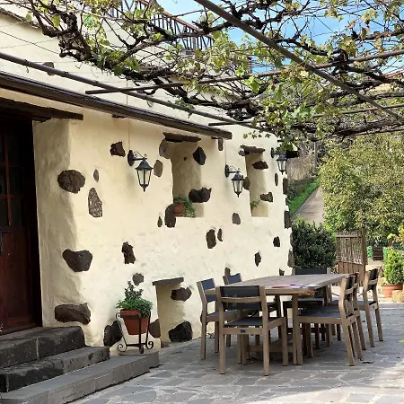 Casa De Campo Privada En San Mateo Chalet